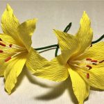 Hướng dẫn làm hoa ly đơn giản từ giấy nhún origami
